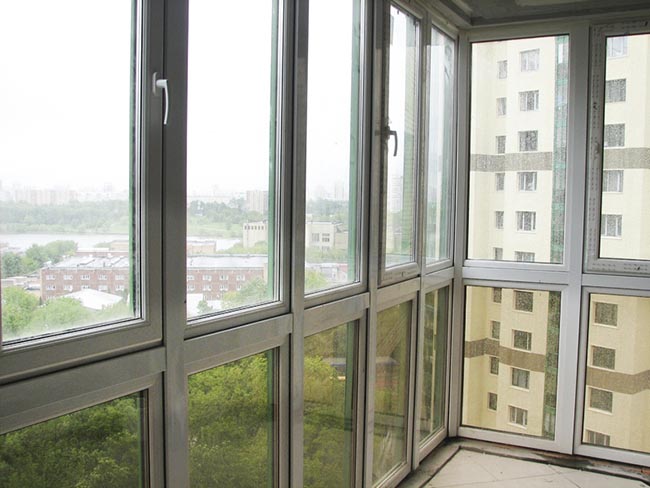 Ремонт застекленных балконов и лоджий в Коломна и области Коломна